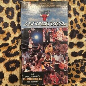 Vintage Chicago Bulls Learning to Fly 1991 NBA World Championship VHS